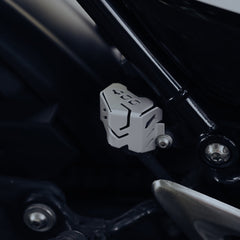 Triumph Speed 400 T4 Casque Rear Oil Cap