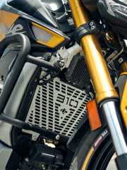 Apache RTR310 Vector Radiator Grill