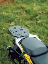 v strom huckitta carrier plate