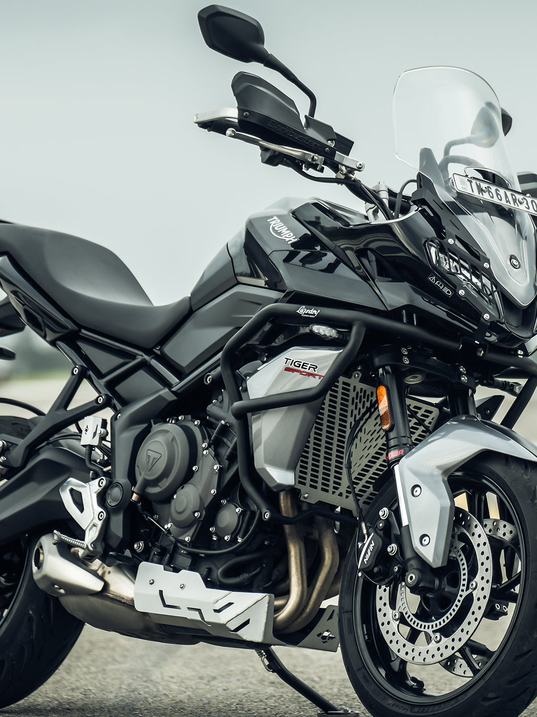 Triumph Tiger 660 Vector Radiator Grill