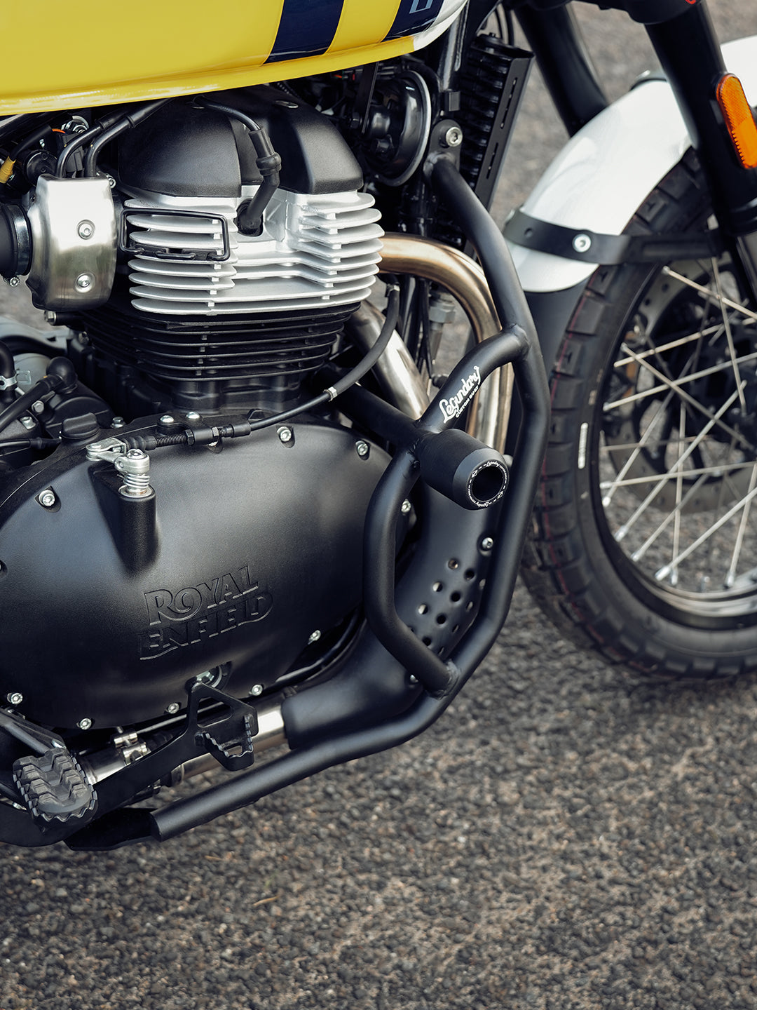 RE Bear 650 Thanos Crash Guard With Slider