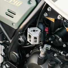 SCRAM 440 CASQUE REAR OIL CAP SILVER