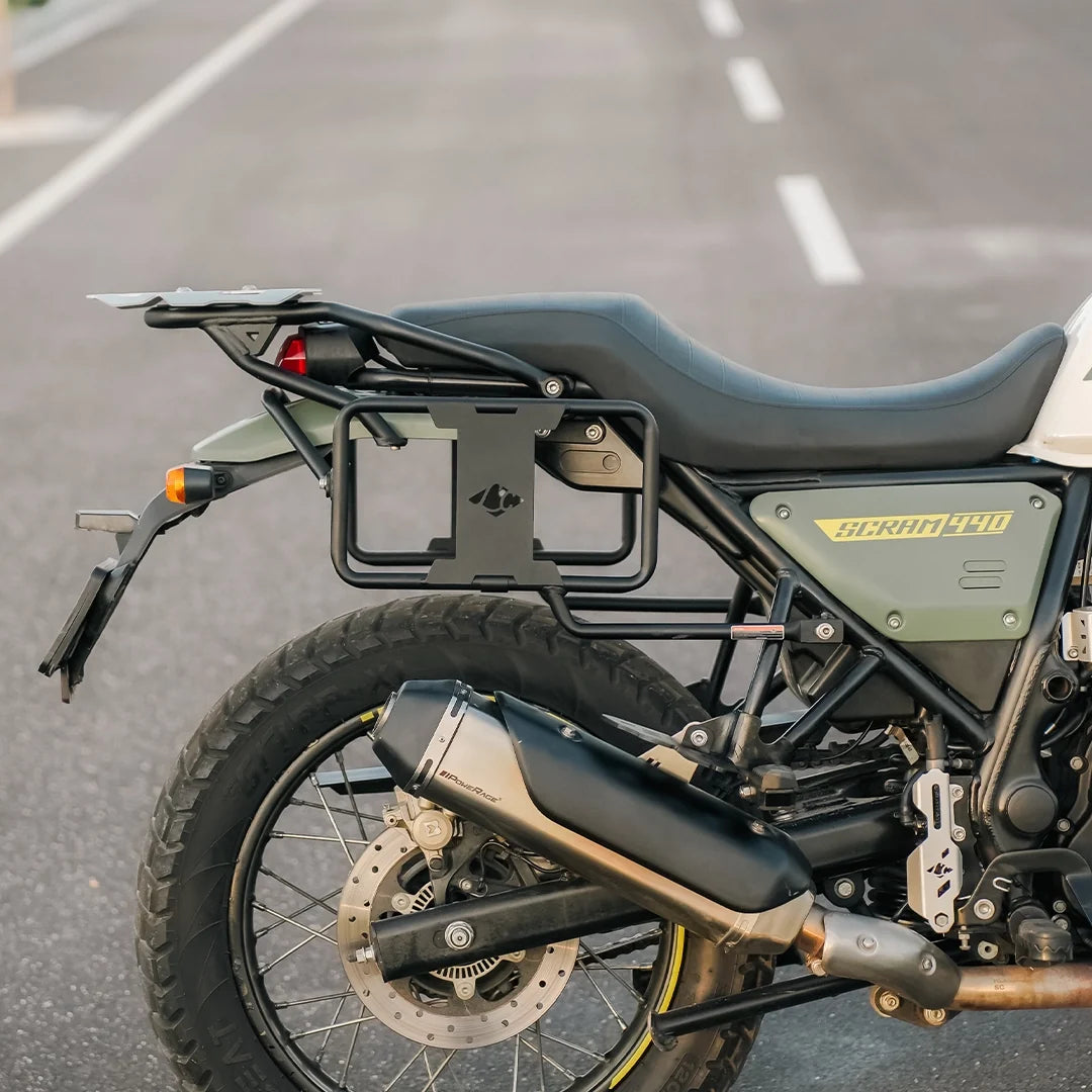 SCRAM 440 ARAGON SADDLE STAY BLACK