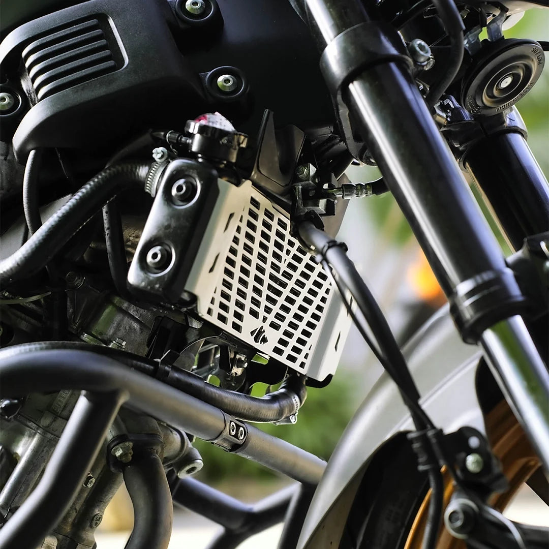 YAMAHA XSR 155 VECTOR RADIAOTR GRILL SILVER