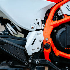 KTM 390 Enduro R Casque Rear Oil Cap Silver